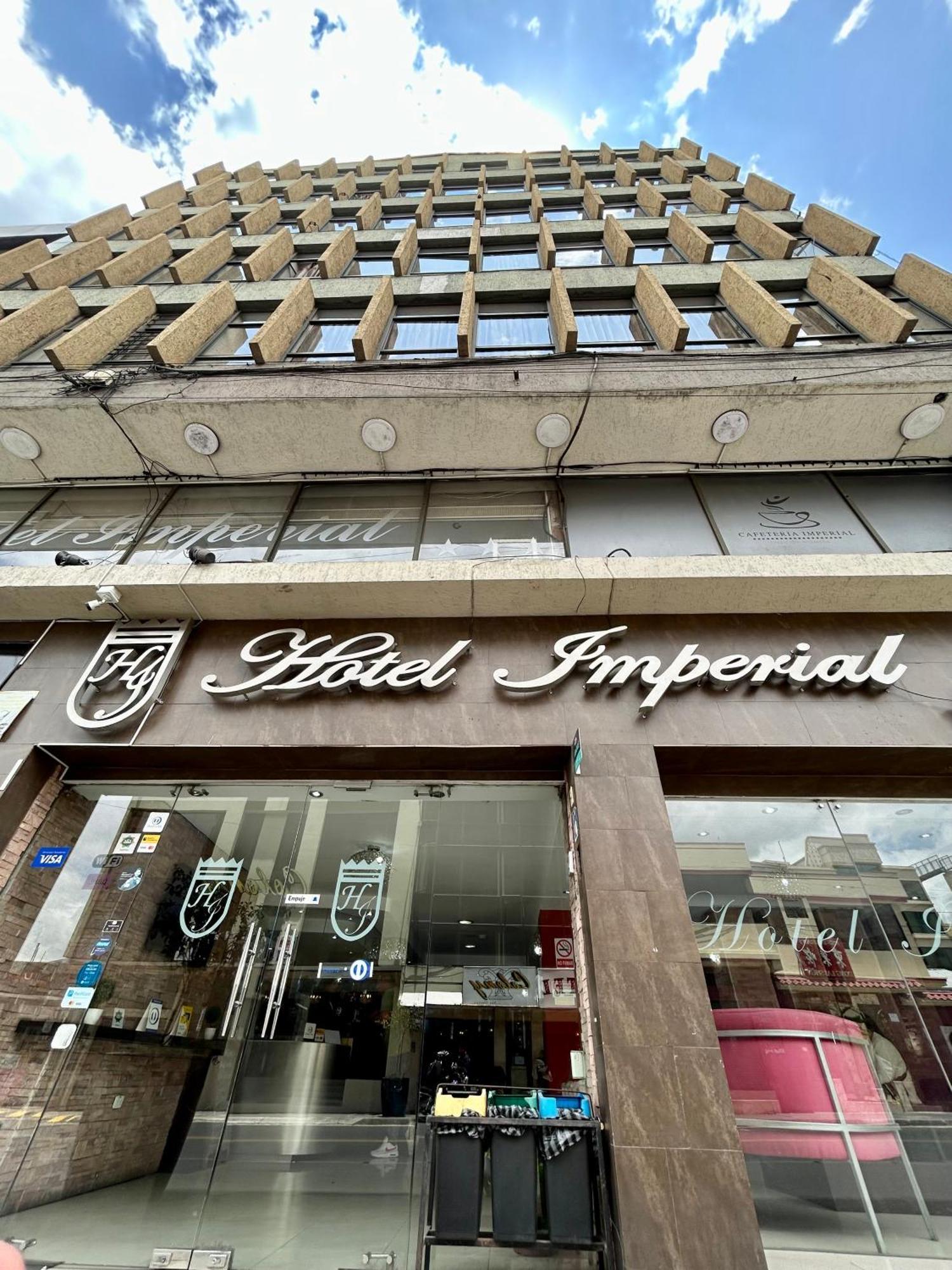Hotel Imperial Ambato Bagian luar foto