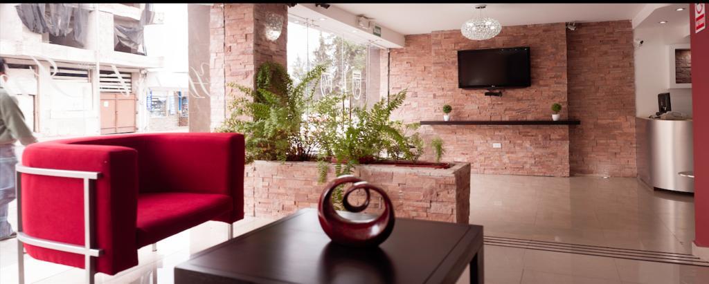 Hotel Imperial Ambato Bagian luar foto